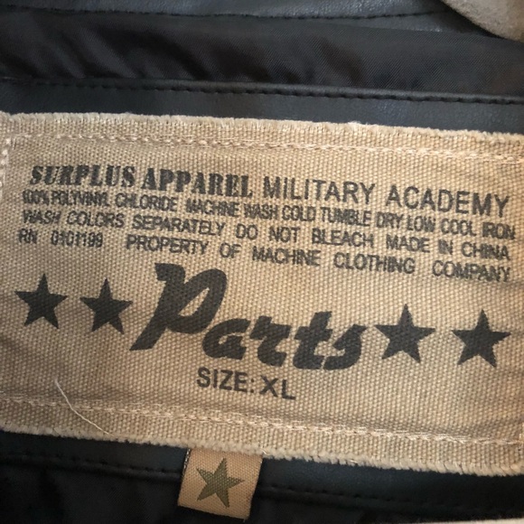 Leather jacket - Picture 3 of 4